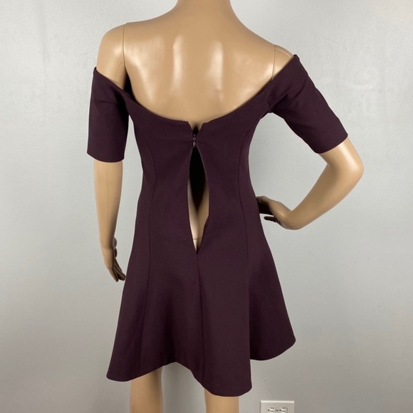 NEW CINQ A SEPT OFF-THE-SHOULDER SKATER MINI DRESS - Picture 6 of 8